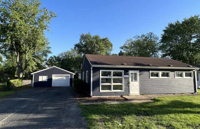 1313 W 61st Ave - 1313 West 61st Avenue, Merrillville, IN 46410