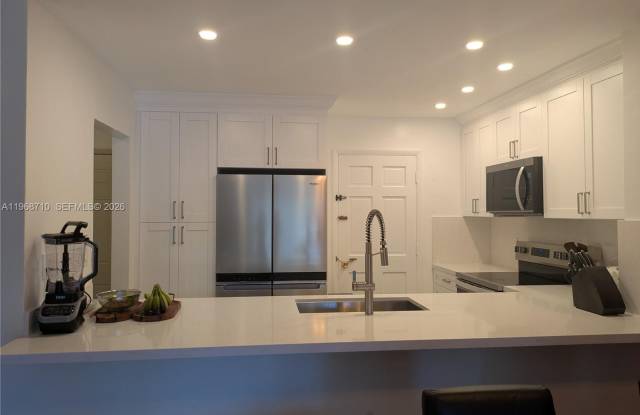 9621 SW 77th Ave photos photos 9621 SW 77th Ave photos photos