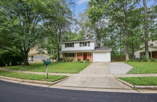5080 Coleridge Dr - 5080 Coleridge Drive, Kings Park West, VA 22032