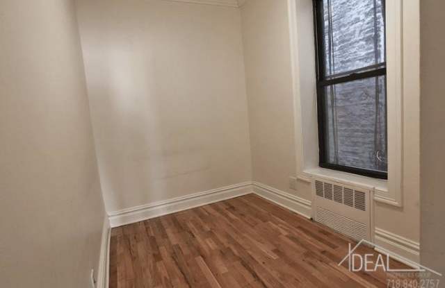 262 Saint James Place Gallery 2