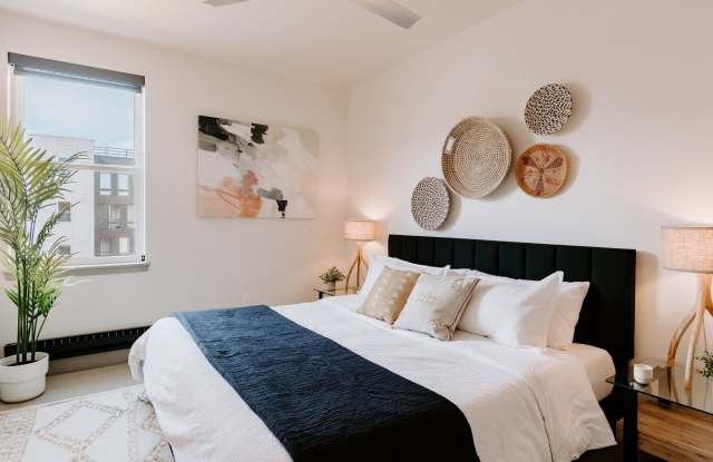 Vina Apartments - Affordable Housing Gallery 4