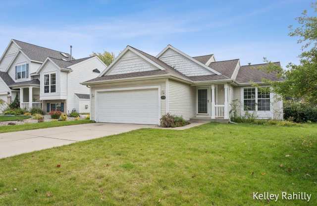5750 Sugarberry Drive SE Gallery 1