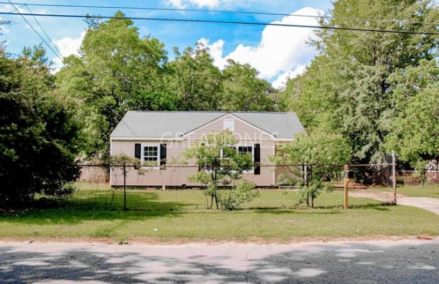 113 Angela Avenue - 113 Angela Avenue, Warner Robins, GA 31093