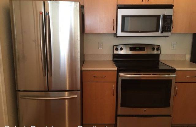8290 Gate Parkway #1108 - 8290 W Gate Pkwy 1108, Jacksonville, FL 32216