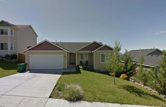 4 bedroom, 2 bath in Southview Gallery 1