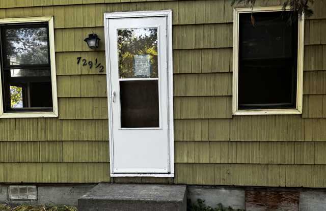 729 1/2 Pine St photos photos