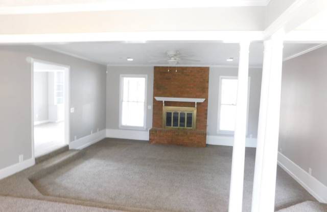 4036 Ray Drive Gallery 4