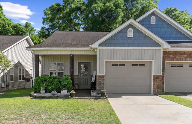 121 Heyward Dr photos photos