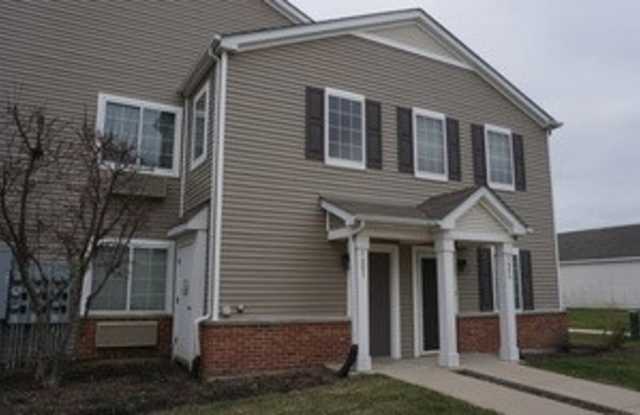 VERY NICE AND NEUTRAL, SECOND FLOOR CONDO, 2BEDROOMS & 2 FULL BATHS. ONE CAR GARAGE photos photos VERY NICE AND NEUTRAL, SECOND FLOOR CONDO, 2BEDROOMS & 2 FULL BATHS. ONE CAR GARAGE photos photos