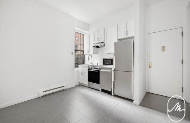 454 West 22nd Street - 454 West 22nd Street, New York City, NY 10011