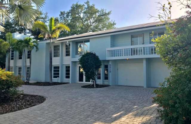 5219 Siesta Cove Drive - 5219 Siesta Cove, Siesta Key, FL 34242