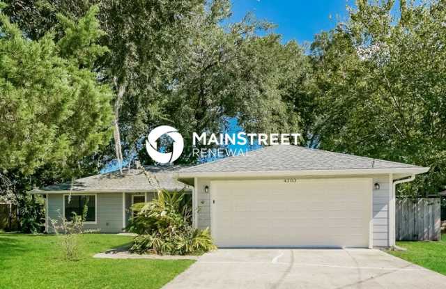 4303 Ponds Drive photos photos