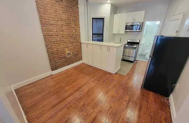 1887 Amsterdam Avenue Gallery 3