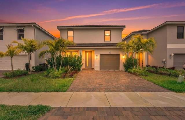 713 SE 15th Ave photos photos 713 SE 15th Ave photos photos