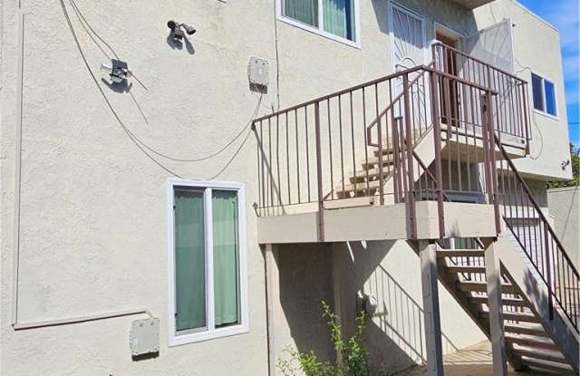 1220 Belmont Avenue - 1220 Belmont Avenue, Long Beach, CA 90804
