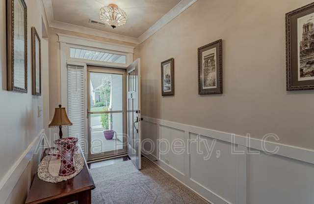 14 Burl Ct Gallery 4