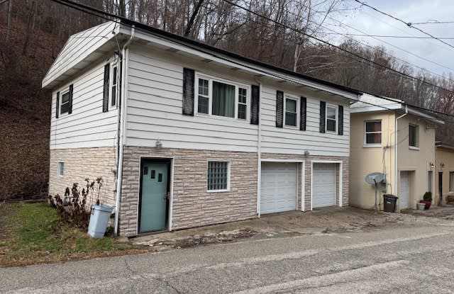 891 South Park Road - 891 South Park Road, Charleston, WV 25304