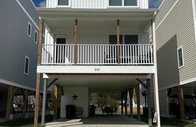 221 WILDER Avenue photos photos