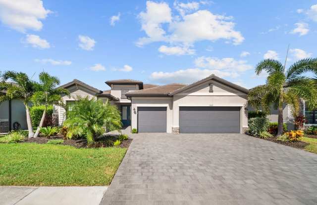 Stunning new construction home located in Timbercreek 3 bedroom+ DEN, 3 bathroom house with 3-car garage photos photos
