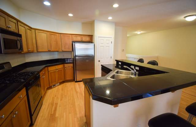 NEW LOWERED RENT!!! $1,000 Move-in Special!! Beautiful 3 Bedroom Home! - 370 Southwest 105th Terrace, Beaverton, OR 97225