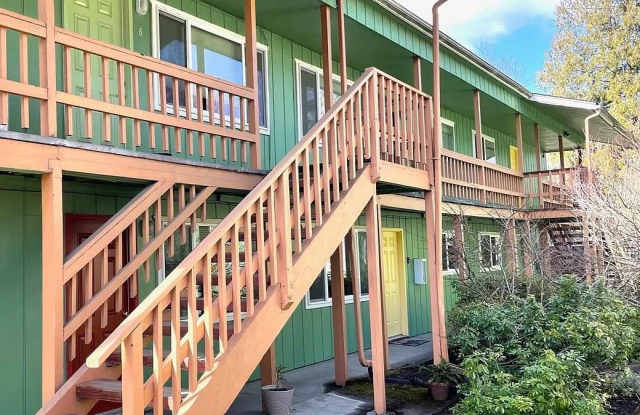 992 1/2, 996, 1012 W. 4th Ave. photos photos 992 1/2, 996, 1012 W. 4th Ave. photos photos