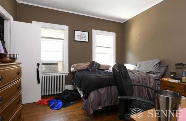 8 Kilby St. Gallery 4