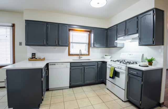 1709 E 31st St - 1709 31st Street, La Grange Park, IL 60526