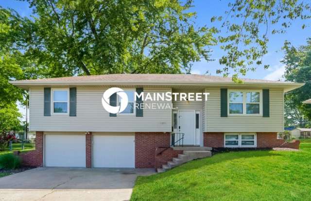 16016 East 37 Terrace South - 16016 East 37 Terrace South, Independence, MO 64055