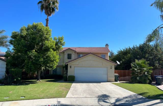 Beautiful 2 Story Home in The Seasons - SW- $2,400 + $2,400 Deposit photos photos