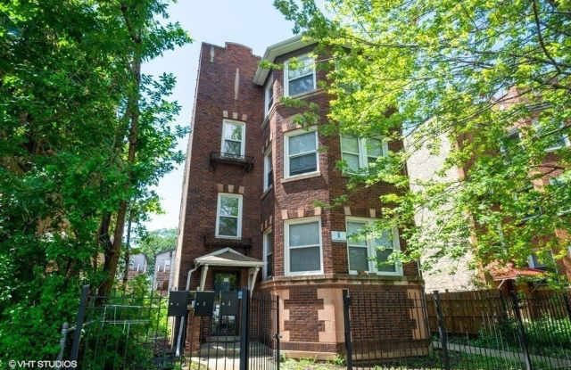 4834 N Springfield Avenue photos photos