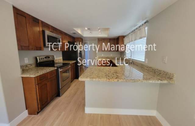 4610 East Meadow Drive Gallery 2