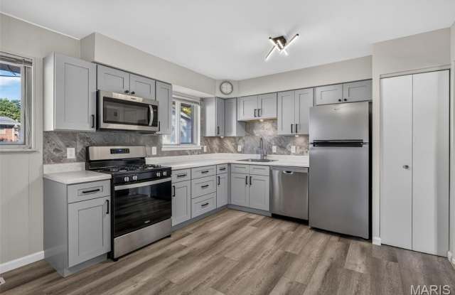 2701 Woodbury Drive Gallery 2