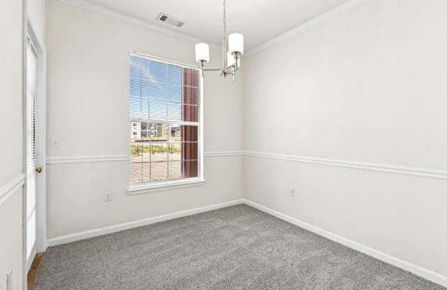 Villas at Park West I Gallery 3