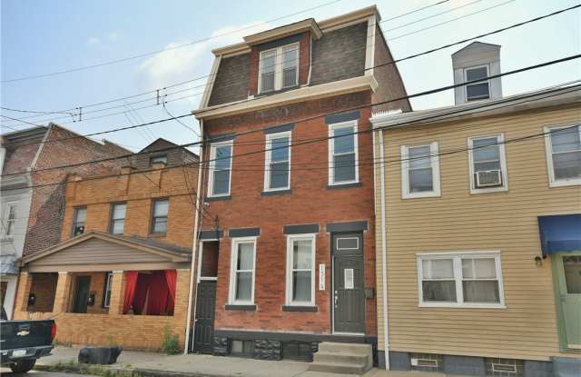 131 S 16th St photos photos