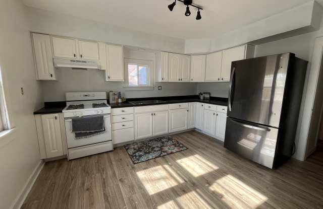 439 West 14th Avenue photos photos 439 West 14th Avenue photos photos