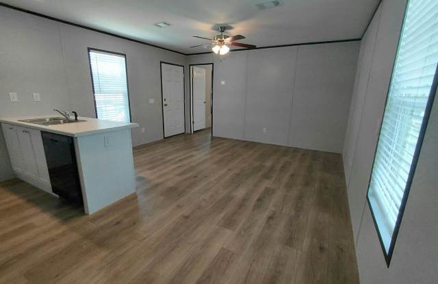 4328 Mailbox Ave Gallery 4