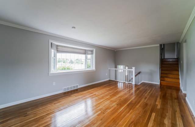 149 Crandon Cir Gallery 2