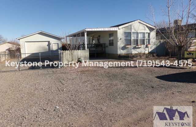 Immaculate 3BD/2BA/2 Car Garage in Pueblo West $1650/$1650 photos photos Immaculate 3BD/2BA/2 Car Garage in Pueblo West $1650/$1650 photos photos