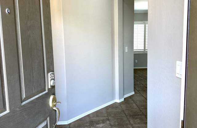 1719 West Owens Way Gallery 4