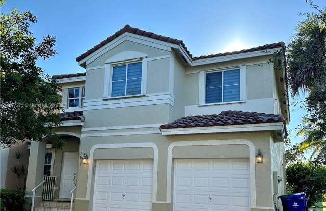 3835 SW 169th Ter photos photos