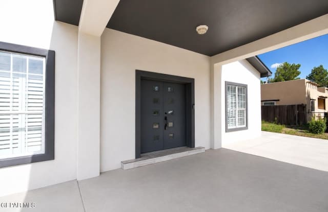 6036 OLEASTER Drive Gallery 3