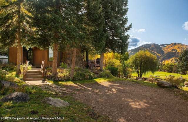 209 E Reds Road Gallery 2