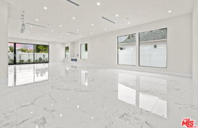 1439 Edris Drive Gallery 2