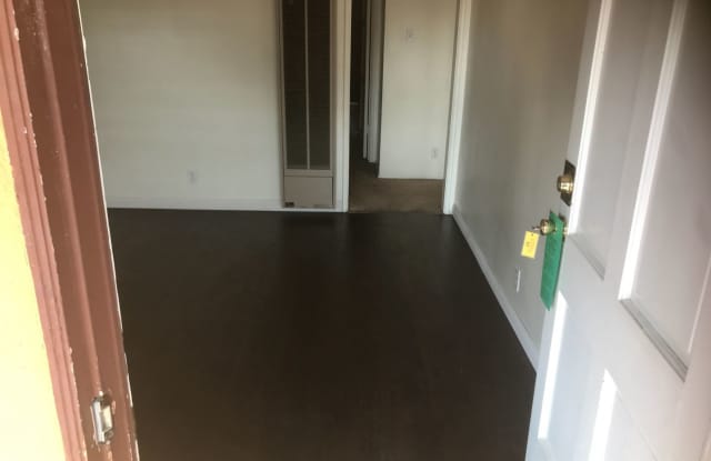 9219 Hasty Avenue Gallery 3