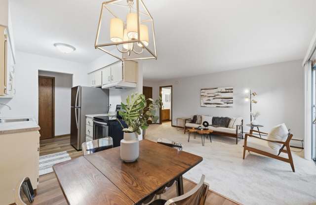 709 11th Avenue S Gallery 1