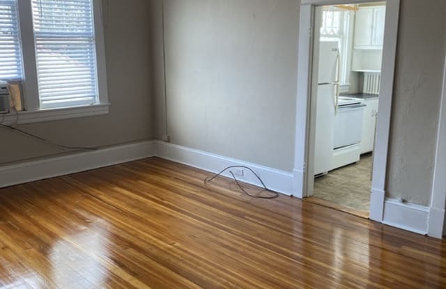 532 Walnut Avenue Southwest - 4 - 532 Walnut Avenue Southwest, Roanoke, VA 24016