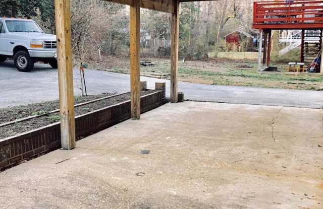 410 EDGEMERE DR Gallery 3