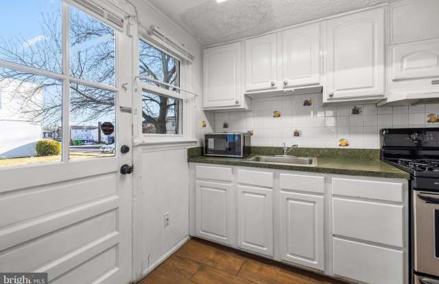 2515 COLEBROOKE DR photos photos