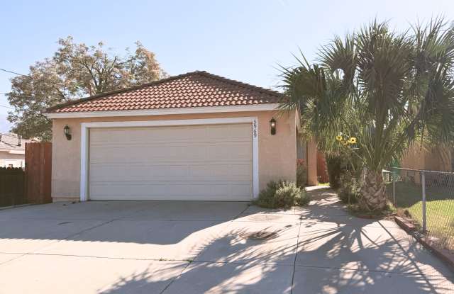 3969 Severance Avenue photos photos