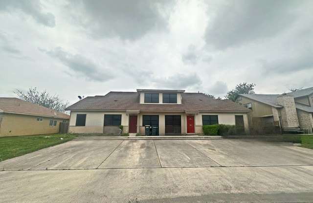 7550 Oak Chase photos photos